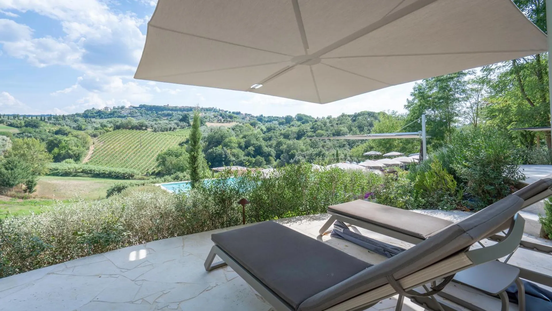 Correggiolo Romantic Apartment, Pool, Montaione, Toscana Italy