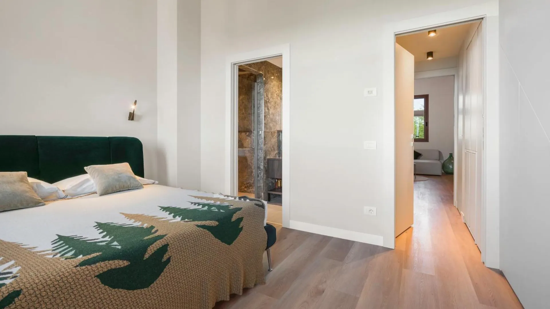 Correggiolo Romantic Apartment, Pool, Montaione, Toscana Italy