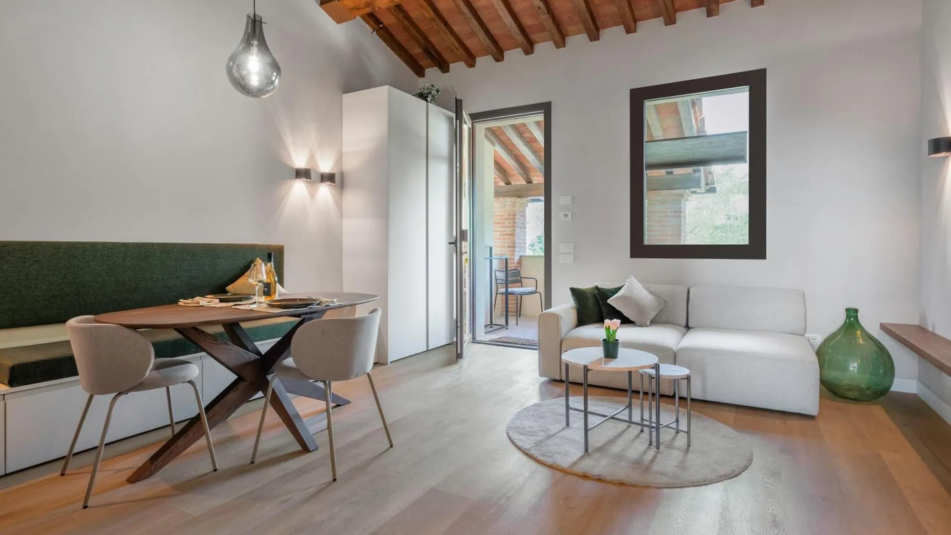 Correggiolo Romantic Apartment, Pool, Montaione, Toscana Montaione