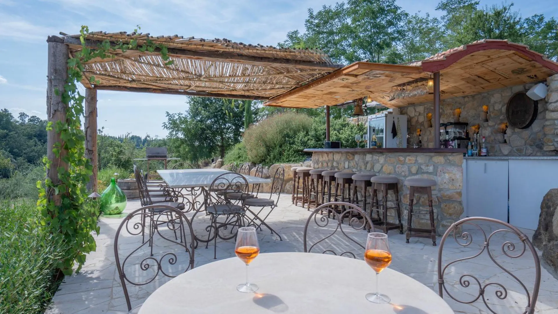 Apartamento Correggiolo Romantic Apartment, Pool, Montaione, Toscana